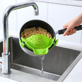 Silicone Pot Edge Drainer – Clip-On Kitchen Strainer with Stainless Steel Grip